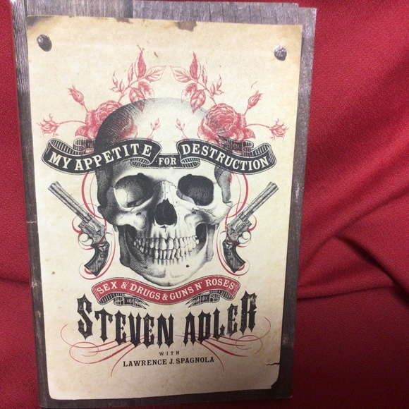 GUN S and ROSES Steven Adlers autobiography - Picture 1 of 2